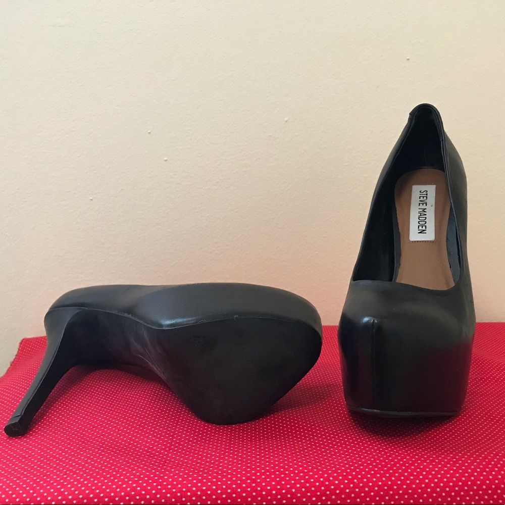 Black Steve Madden Heels
